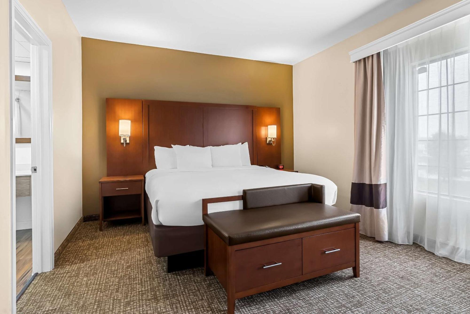 Comfort Suites Near Camp Lejeune Джаксънвил Екстериор снимка