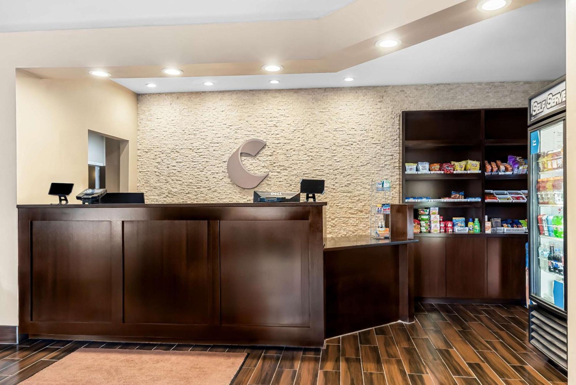 Comfort Suites Near Camp Lejeune Джаксънвил Екстериор снимка
