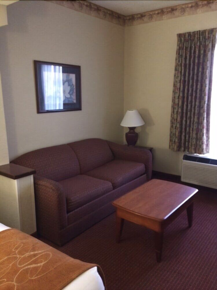 Comfort Suites Near Camp Lejeune Джаксънвил Екстериор снимка